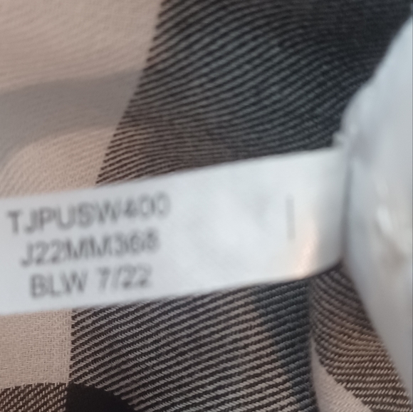 NWT Tommy Hilfiger Plaid Button Down Women's size Small - Picture 9 of 11